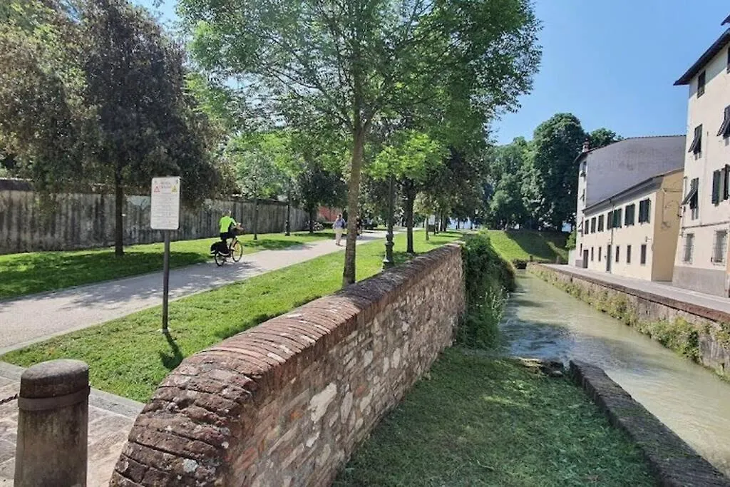 Corte Floridia Apartment Lucca 0*,  Italy