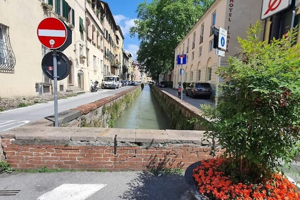 Corte Floridia Apartment Lucca Italy