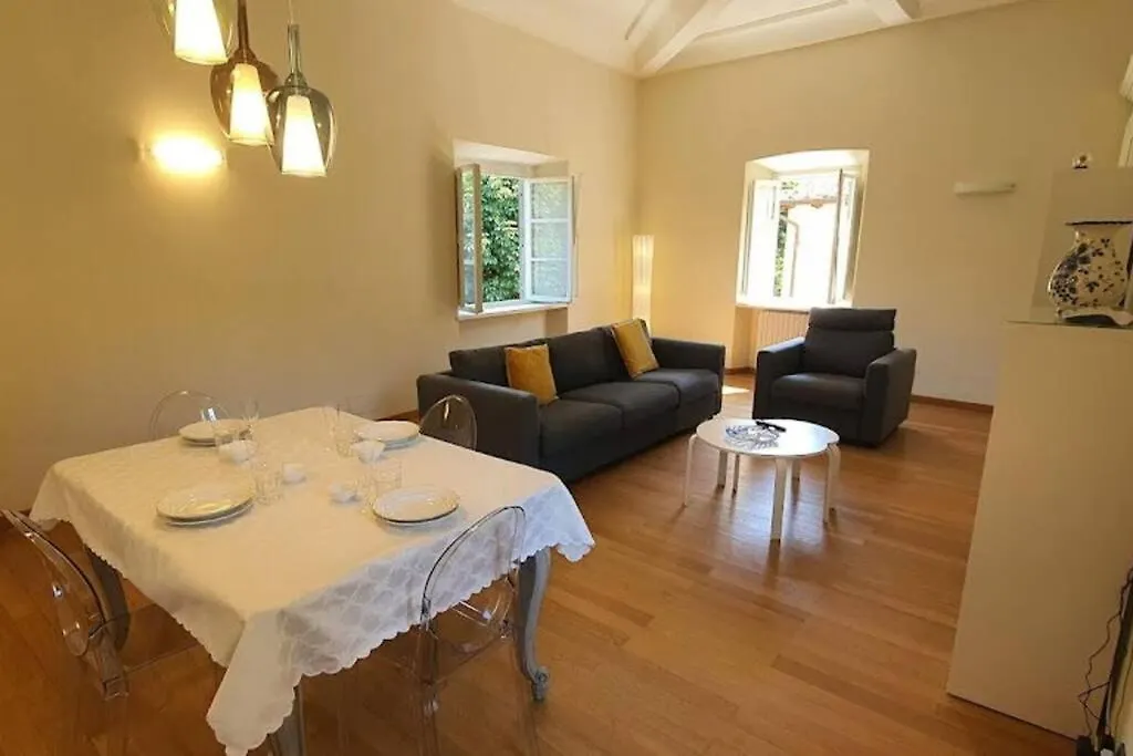 Corte Floridia Apartment Lucca
