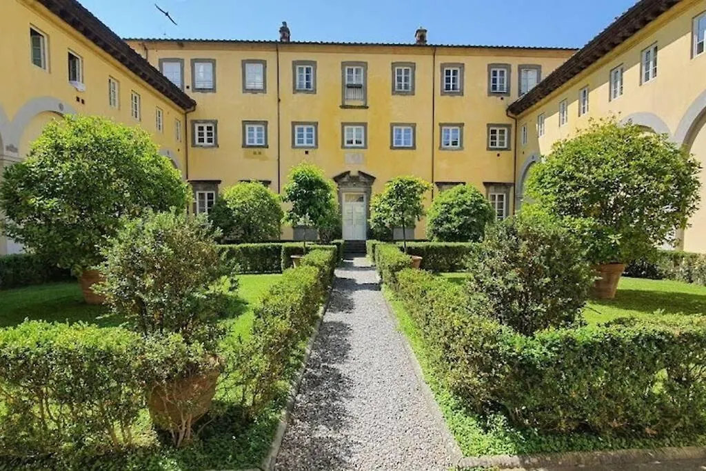 Corte Floridia Apartment Lucca 0*,